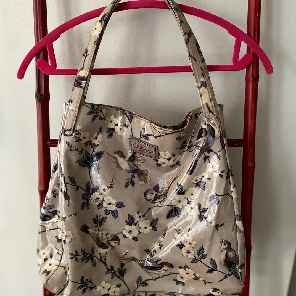 Sale!! Cath Kidston birds and buds pattern waterproof tote